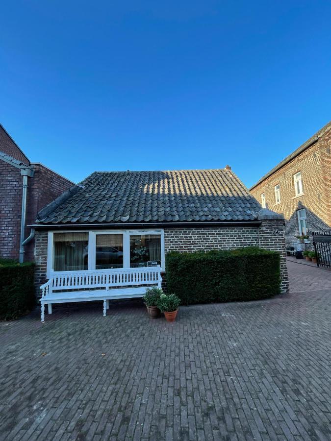 Villa Ut Kleine Huuske à Grubbenvorst Extérieur photo